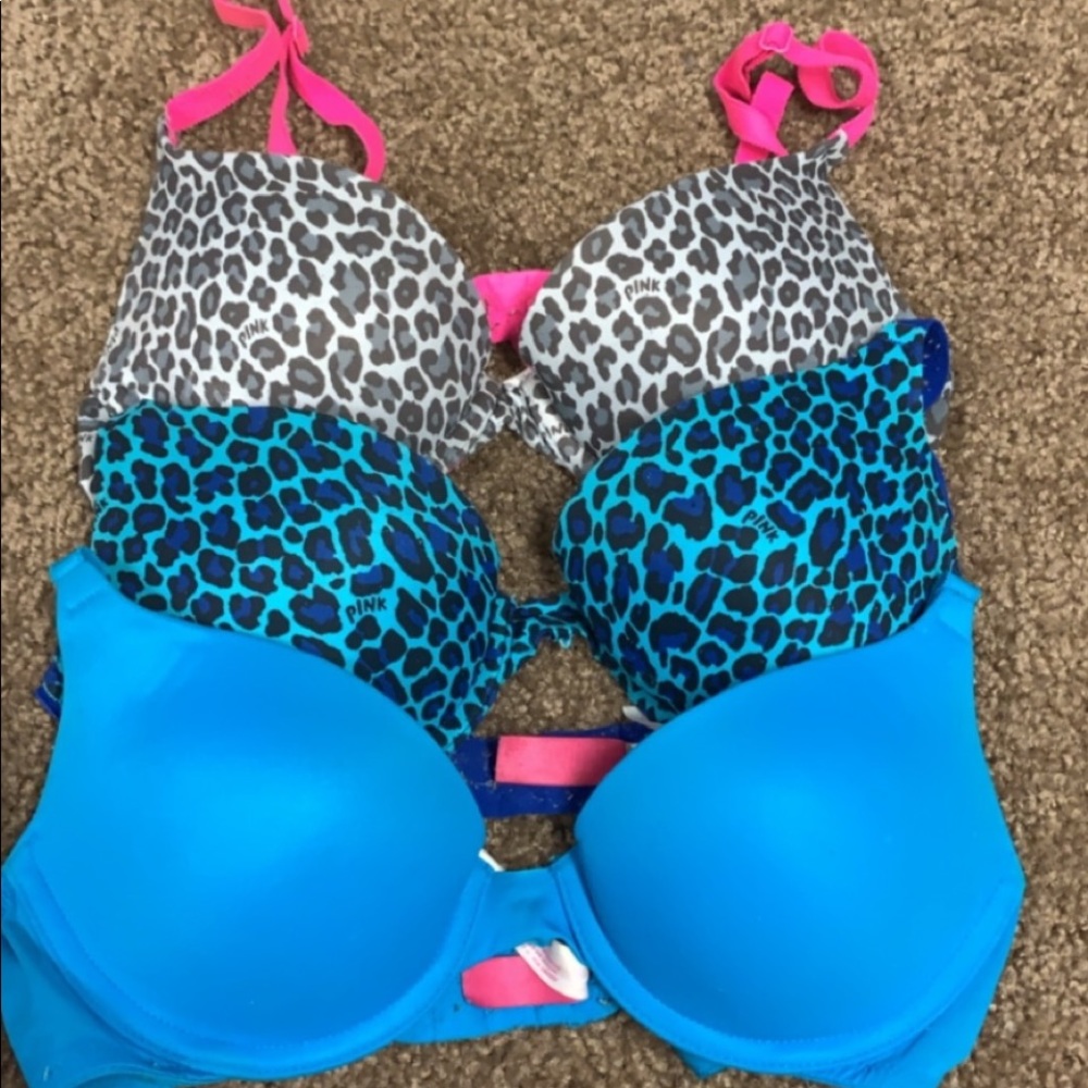 3 Victoria’s Secret Bras💖🖤
